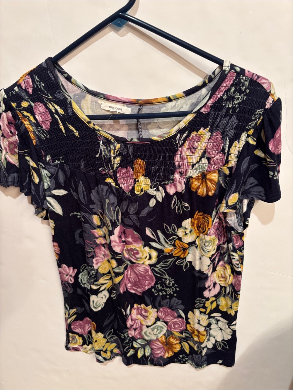NWOT Maurices Black Floral Short Sleeve Smocked Yoke Tee s